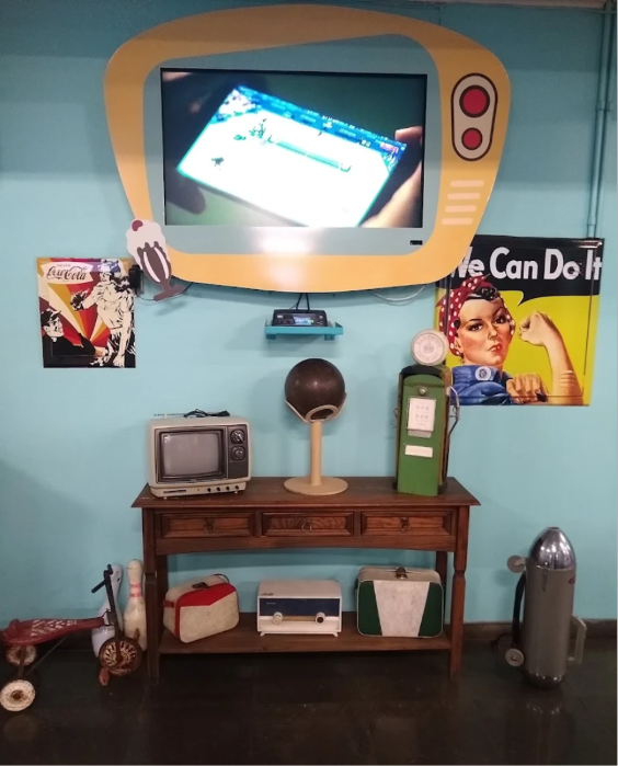 Bowlerama - Estilo 50s Diner